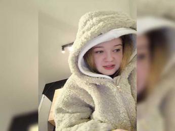 _Lisichka bongacams stream image, 13.03.2025 15:50