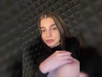 StrawberryGirl bongacams stream image, 14.03.2025 03:10