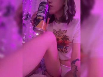 Molly-and-Ewa bongacams stream image, 14.03.2025 07:50