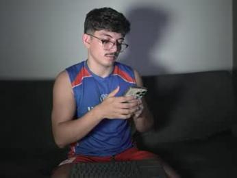 simoon_01 chaturbate stream image, 19.09.2026 04:20