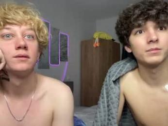 em_chipsi chaturbate stream image, 30.09.2026 20:50
