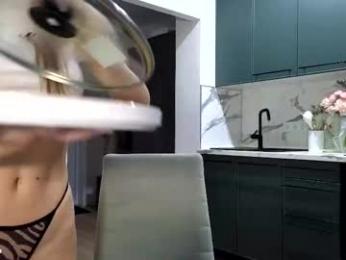 tootightwithbra chaturbate stream image