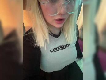 Molly-and-Ewa bongacams stream image, 17.03.2025 10:20
