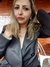 _Abril-Office1 stripchat stream image, 18.03.2025 19:20