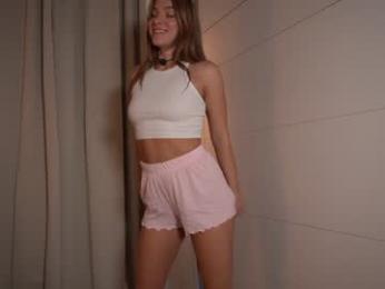 ellinrose chaturbate stream image, 18.03.2025 20:00
