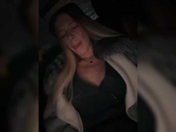 ALVUWKA bongacams stream image, 19.03.2025 14:20