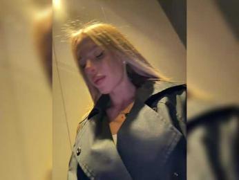 ALVUWKA bongacams stream image, 20.03.2025 08:00
