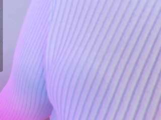 akura011 camsoda stream image