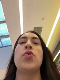 Holly_Play stripchat stream image