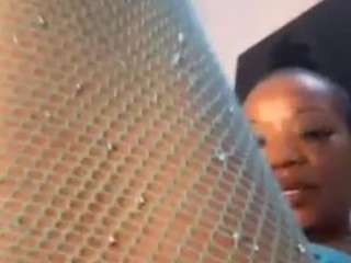 tastethepeach camsoda stream image