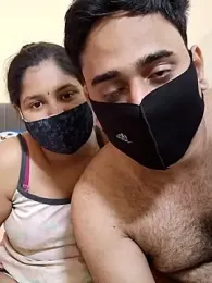 IND_COUPLE1 stripchat stream image, 22.03.2025 14:00