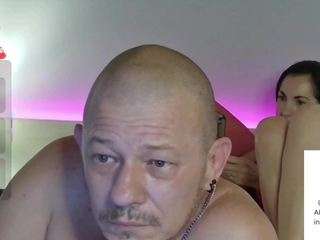 johnydande camsoda stream image