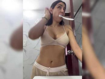 SallyeLeins bongacams stream image