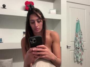 camiliakxoxo chaturbate stream image