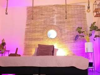 lady-brownn camsoda stream image, 26.03.2025 11:30