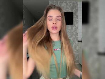 SweetyMia bongacams stream image, 01.04.2025 08:30