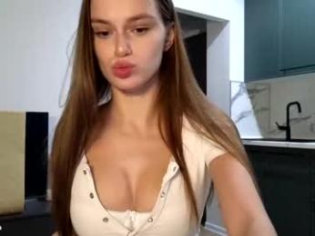 tootightwithbra chaturbate stream image