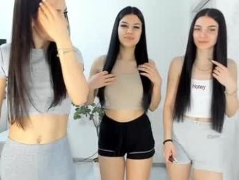 dirtygirls99 chaturbate stream image, 02.04.2025 01:40