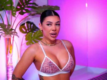 NatyDesiree bongacams stream image, 02.04.2025 04:40