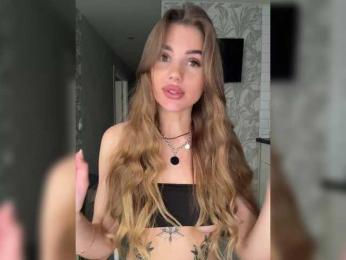 SweetyMia bongacams stream image, 04.02.2025 10:00