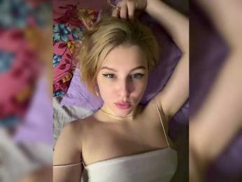 Advaya bongacams stream image