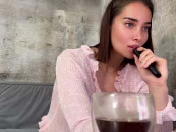 quantum_heart chaturbate stream image, 03.04.2025 04:20