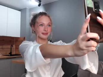 roselyn_rose chaturbate stream image, 03.04.2025 13:00