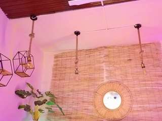 lady-brownn camsoda stream image, 04.04.2025 12:00