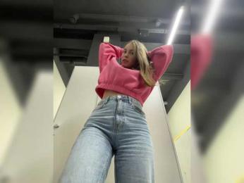 sweetAdel bongacams stream image