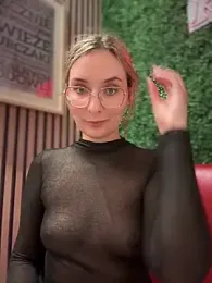 The_Snowwhitee stripchat stream image, 04.02.2025 19:10