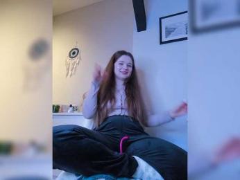 _Lisichka bongacams stream image, 16.04.2025 00:00