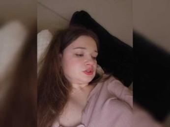 _Lisichka bongacams stream image, 16.04.2025 00:00