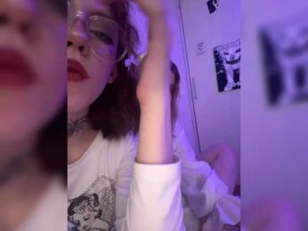 Molly-and-Ewa bongacams stream image, 16.04.2025 04:00