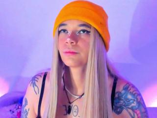 Scarlet Bridge flirt4free stream image, 16.04.2025 17:50