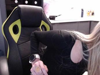 blondalina bongacams stream image, 17.04.2025 07:00