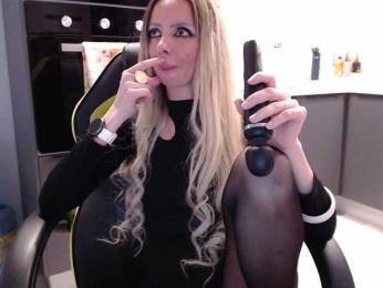 blondalina bongacams stream image, 17.04.2025 07:00