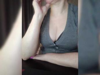 Veronika_Gold bongacams stream image, 06.02.2025 00:40