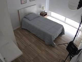 voyeurcam-jb-room-3 camsoda stream image, 18.04.2025 08:40