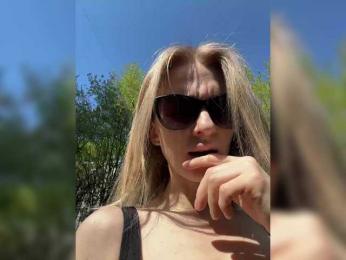 _SweetLady_ bongacams stream image, 22.04.2025 07:50