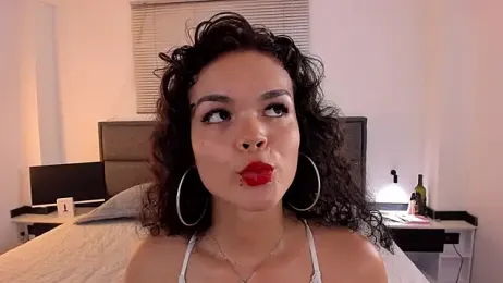 GiaFaaris stripchat stream image, 22.04.2025 16:20