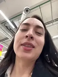 Holly_Play stripchat stream image