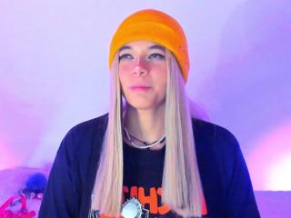 Scarlet Bridge flirt4free stream image, 23.04.2025 19:30