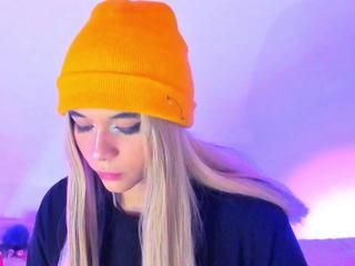 Scarlet Bridge flirt4free stream image, 23.04.2025 19:30