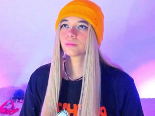 Scarlet Bridge flirt4free stream image, 23.04.2025 19:30