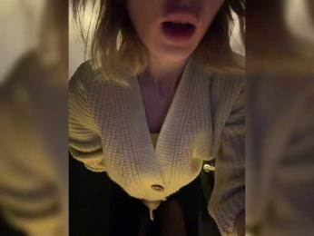 _SweetLady_ bongacams stream image, 24.04.2025 07:20