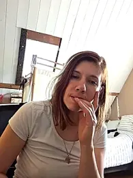 Lina_lou4 stripchat stream image, 27.04.2025 11:20