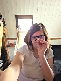 Lina_lou4 stripchat stream image, 27.04.2025 11:20