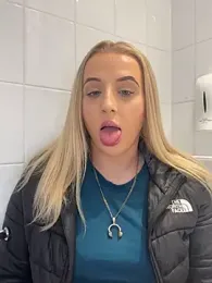 Strongqueen stripchat stream image, 27.04.2025 16:10