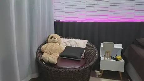 LunahMiller stripchat stream image