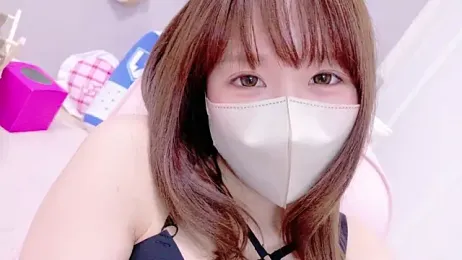 Yui-Ch stripchat stream image, 28.04.2025 03:50